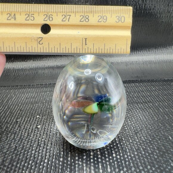 2001 Hand Blown Glass Paperweight Oval Egg Shaped Flower Inside Artist Signed - Picture 3 of 9